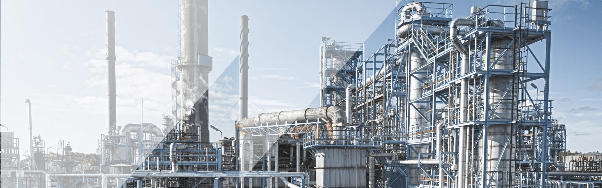 Eine Aufnahme einer Ölraffinerie